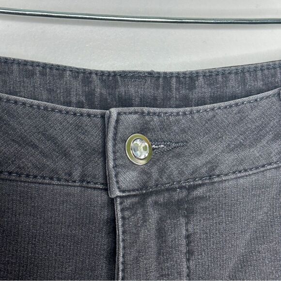 Quacker Factory Dream Jeannes Gray straight‎ leg denim jeans heart rhinestone - Picture 3 of 6